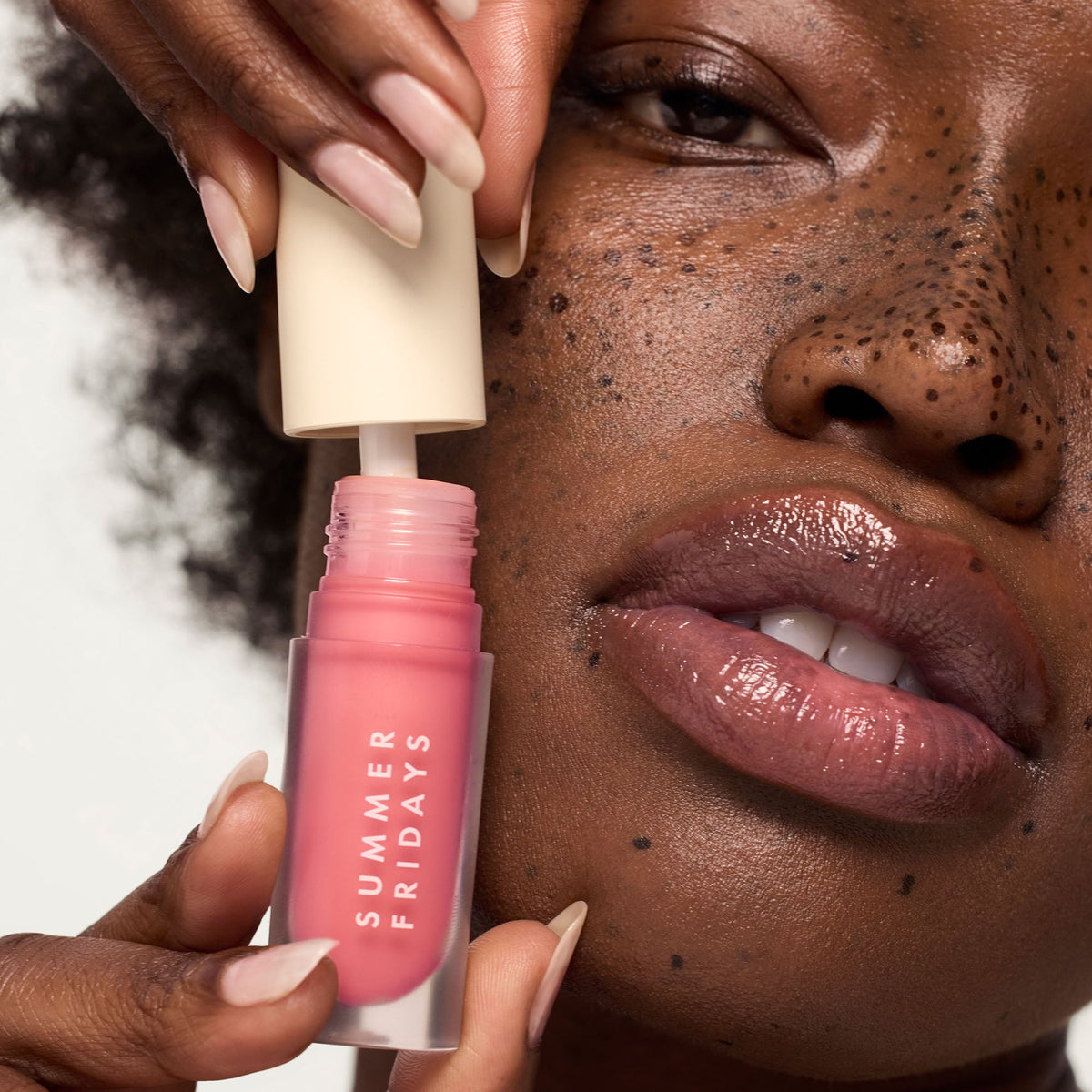 dream-lip-oil-pink-cloud-p4 DLO-Pink-Cloud-5.jpg