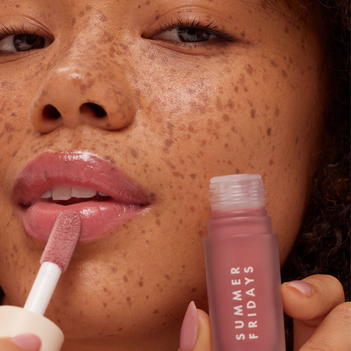 dream-lip-oil-soft-mauve-w6 DLO-Soft-Mauve.jpg