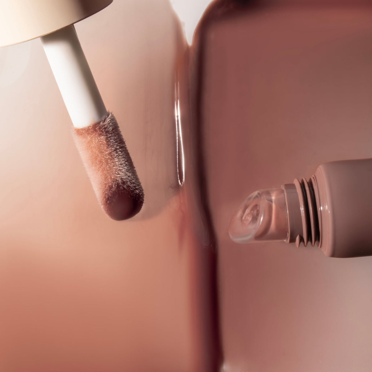 dream-lip-oil-warm-beige-a1 PDP_DLO-WarmBeige-3.jpg
