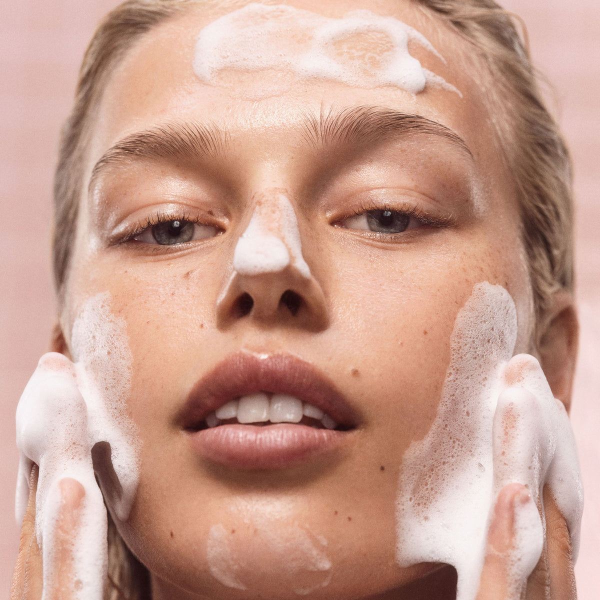the-nighttime-routine-b2 Pink-Cloud-Dew-Launch-HP-Mobile-V2.jpg